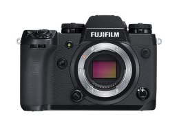 Fujifilm X-H1 + VPB-XH1 Mirrorless Camera Kit, 24.3 MP, ISO 51200, Display diagonal 3 