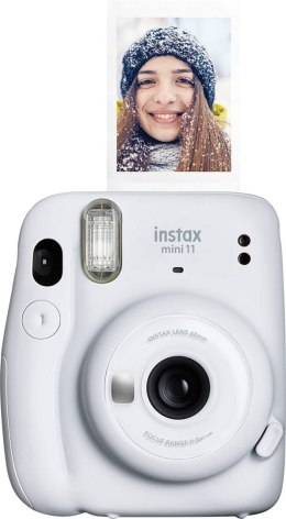 Fujifilm Instax Mini 11 Camera + Instax Mini Glossy (10pl) Focus 0.3 m - ∞, Ice White