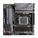 Gigabyte | B650M GAMING X AX 1.1 M/B | Rodzina procesorów AMD | Gniazdo procesora AM5 | DDR5 DIMM | Gniazda pamięci 4 | Obsługiw