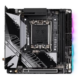 Gigabyte | B760I AORUS PRO DDR4 1.0 M/B | Rodzina procesorów Intel | Gniazdo procesora LGA1700 | DDR4 DIMM | Gniazda pamięci 2 |