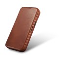 Skórzane etui iPhone 14 z klapką magnetyczne MagSafe CE Oil Wax Premium Leather brązowy